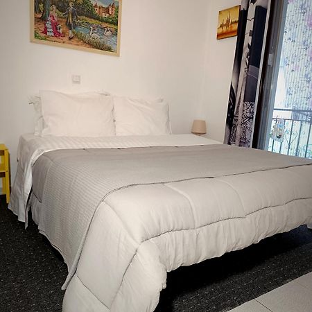 Sofia'S Home 9Min. Athens Airport Артемида Екстериор снимка