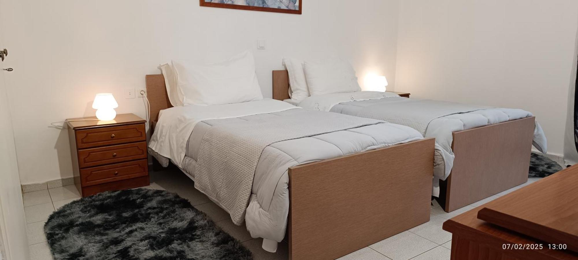Sofia'S Home 9Min. Athens Airport Артемида Екстериор снимка
